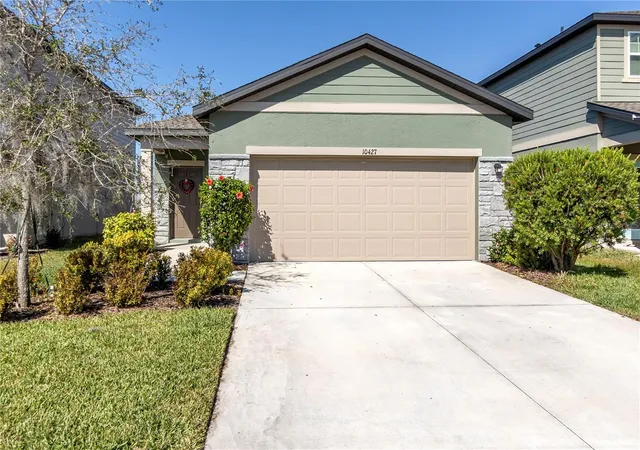 Photo 1 of Single family home for sale at 10427 Ladybug Cvs, Parrish, FL 34219 | MLS# A4681816 | Listing updated on 2026-10-12