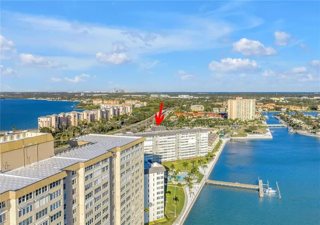 Photo 2 of Condo for sale at 5108 Brittany Dr S #204, Saint Petersburg, FL 33715 | MLS# TB8474984 | Listing updated on 2026-09-09