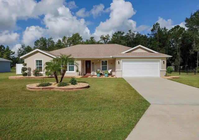 Photo 1 of Single family home for sale at 15136 Se 93rd Avenue, Summerfield, FL 34491 | MLS# OM719040 | Listing updated on 2026-09-08