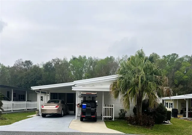 Photo 1 of Manufactured home for sale at 106 Palo Verde Dr, Leesburg, FL 34748 | MLS# R4910742 | Listing updated on 2026-10-22