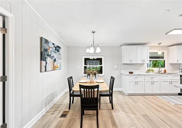 Photo 4 of Manufactured home for sale at 2055 S Floral Ave #117, Bartow, FL 33830 | MLS# L4959639 | Listing updated on 2026-10-29