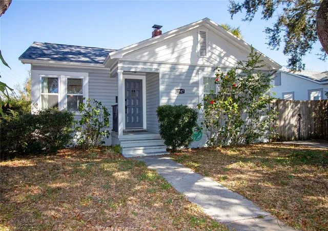 Photo 2 of Single family home for sale at 1547 35th Avenue N, Saint Petersburg, FL 33704 | MLS# TB8480995 | Listing updated on 2026-09-08