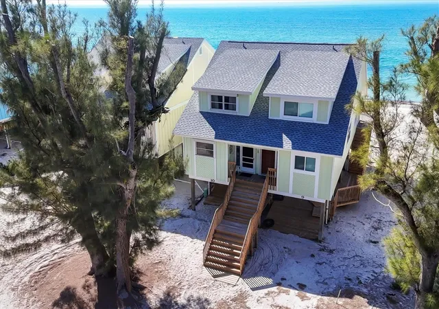 Photo 4 of Multi family home for sale at 301 S Gulf Blvd #10, Placida, FL 33946 | MLS# D6146425 | Listing updated on 2026-09-18