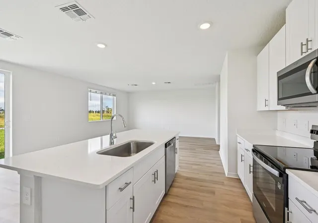 Photo 3 of Single family home for sale at 11259 Bellewood Ter, Parrish, FL 34219 | MLS# TB8483664 | Listing updated on 2026-09-16