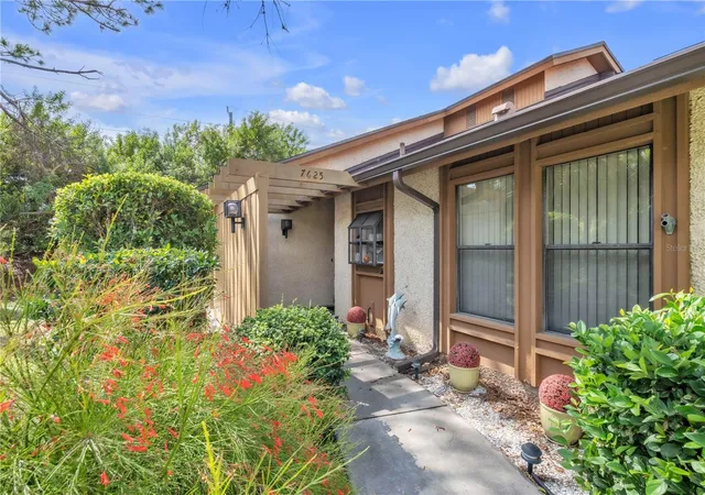 Photo 3 of Sale Pending at 7625 4th Avenue W #7625, Bradenton, FL 34209 | MLS# A4685260 | Listing updated on 2026-09-16