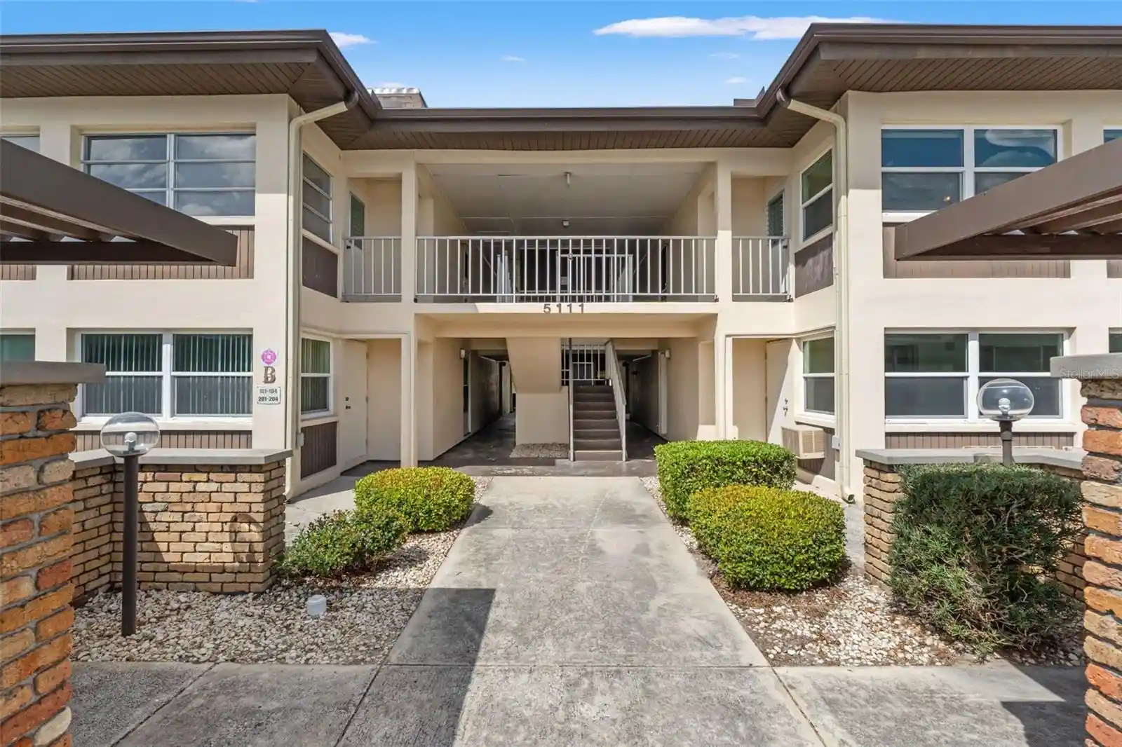 Listing Photo 2 - Condo for sale in 5111 Amulet Dr located at 5111 Amulet Dr, NEW PORT RICHEY, FL 34652 - Unit #202