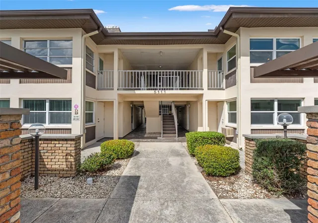 Photo 2 of Condo for sale at 5111 Amulet Dr #202, New Port Richey, FL 34652 | MLS# W7883686 | Listing updated on 2026-10-14