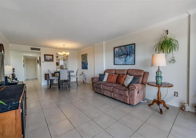 Photo 3 of Condo for sale at 2900 Cvs Cay Dr #7B, Clearwater, FL 33760 | MLS# TB8485247 | Listing updated on 2026-09-17