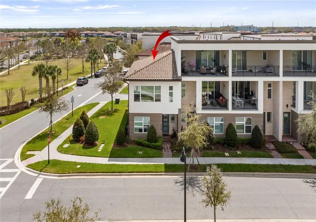 Photo 3 of Townhouse for sale at 9940 Bucklow Hl Dr, Orlando, FL 32832 | MLS# O6389692 | Listing updated on 2026-09-17