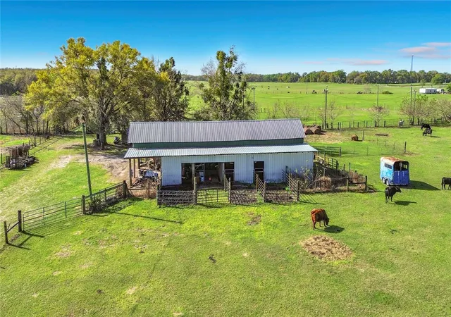 Photo 4 of Land for sale at 855 NE 107th Road, Oxford, FL 34484 | MLS# TB8486454 | Listing updated on 2026-09-17