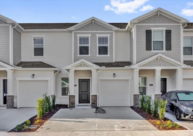 Townhouse for sale at 2602 Skyline Loop, KISSIMMEE, FL 34758 | MLS# O6392140