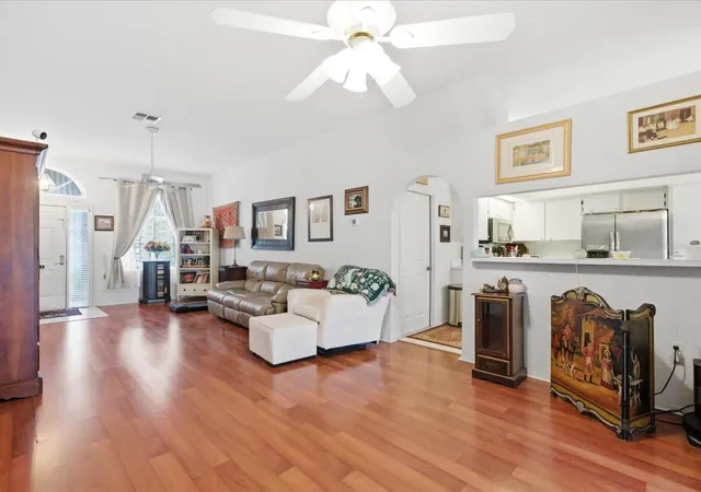 Photo 4 of House for sale at 4209 Avanti Cir, New Port Richey, FL 34655 | MLS# TB8489975 | Listing updated on 2026-09-29