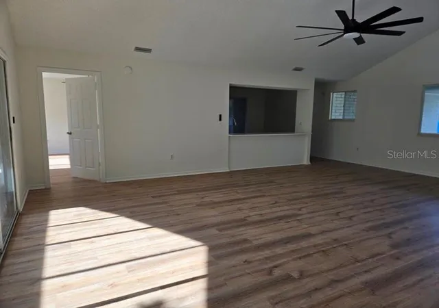 Photo 4 of Single family home for sale at 11510 SW 85th Court, Ocala, FL 34481 | MLS# OM721445 | Listing updated on 2026-09-22