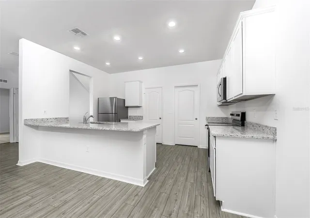 Photo 4 of Single family home for sale at 13340 Tula Loop, Astatula, FL 34705 | MLS# TB8491048 | Listing updated on 2026-09-22