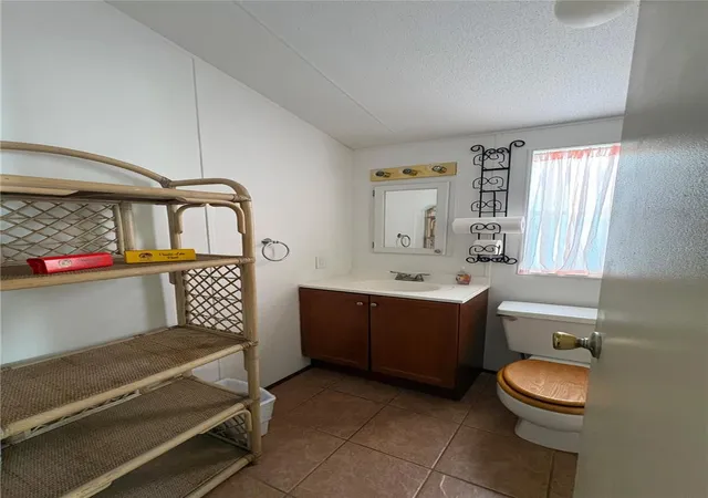 Photo 3 of Manufactured home for sale at 21027 Lazy Days Cir, Lutz, FL 33558 | MLS# TB8491636 | Listing updated on 2026-09-16