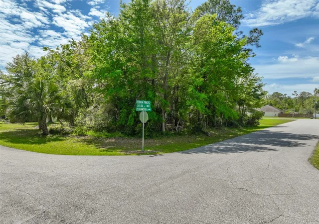 Photo 2 of Sale Pending at 2 Zelda Ct, Palm Coast, FL 32164 | MLS# FC317414 | Listing updated on 2026-09-08