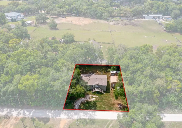 Photo 2 of Manufactured home for sale at 38616 Coleen Ave, Zephyrhills, FL 33540 | MLS# A4688629 | Listing updated on 2026-09-09