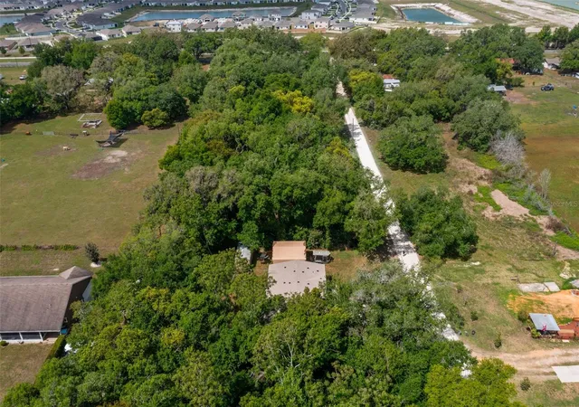 Photo 3 of Manufactured home for sale at 38616 Coleen Ave, Zephyrhills, FL 33540 | MLS# A4688629 | Listing updated on 2026-09-09