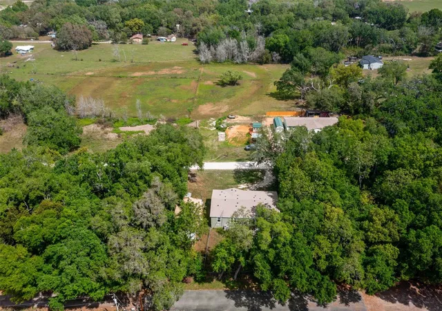 Photo 4 of Manufactured home for sale at 38616 Coleen Ave, Zephyrhills, FL 33540 | MLS# A4688629 | Listing updated on 2026-09-09