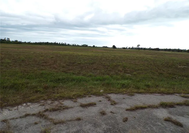 Photo 1 of Land for sale at 1 Bobolink Pl, Placida, FL 33946 | MLS# C7524328 | Listing updated on 2026-09-25