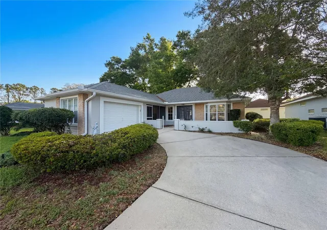 Photo 2 of Sale Pending at 7319 Sw 115th Place, Ocala, FL 34476 | MLS# O6396383 | Listing updated on 2026-09-17