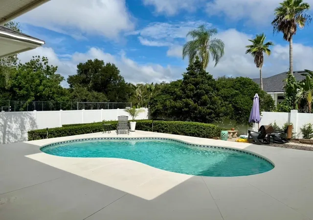 Photo 4 of Single family home for sale at 902 Hanover Way, Lakeland, FL 33813 | MLS# TB8494309 | Listing updated on 2026-09-17