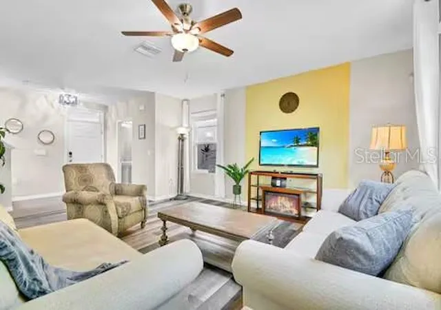 Photo 3 of Single family home for sale at 10108 Hawk Storm Ave, Tampa, FL 33610 | MLS# TB8494620 | Listing updated on 2026-09-17