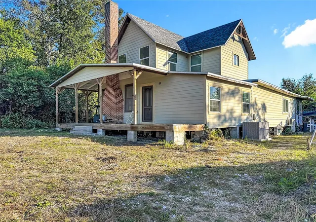 Photo 3 of Single family home for sale at 7717 Clarcona Ocoee Rd, Orlando, FL 32818 | MLS# O6396878 | Listing updated on 2026-09-09
