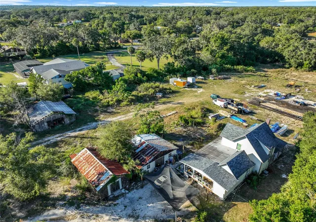 Photo 4 of Single family home for sale at 7717 Clarcona Ocoee Rd, Orlando, FL 32818 | MLS# O6396878 | Listing updated on 2026-09-09