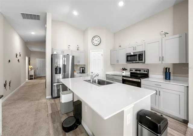 Photo 4 of Single family home for sale at 12690 Tannencrest Dr, Riverview, FL 33579 | MLS# A4689173 | Listing updated on 2026-10-15