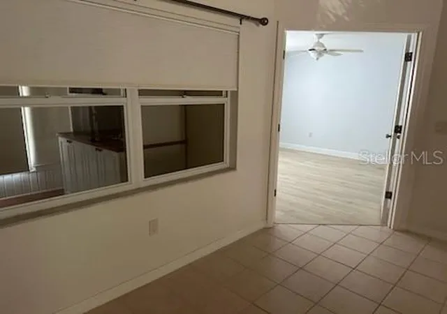 Photo 4 of Single family home for sale at 2416 Waterford Ct, Palmetto, FL 34221 | MLS# A4689332 | Listing updated on 2026-10-02