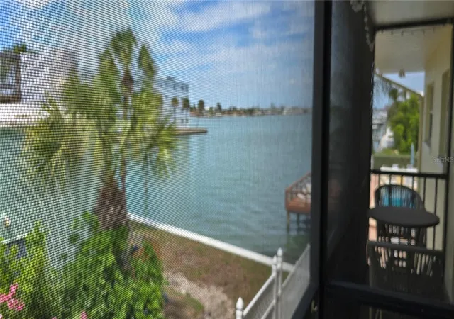 Photo 4 of Condo for sale at 175 55th Avenue #204, St Pete Beach, FL 33706 | MLS# TB8495533 | Listing updated on 2026-09-16