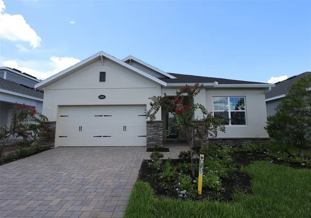 Photo 1 of Sale Pending at 1302 Hyde St, Saint Cloud, FL 34771 | MLS# O6397544 | Listing updated on 2026-10-21