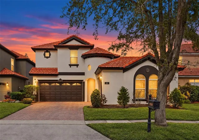 Photo 2 of Single family home for sale at 910 Lascala Dr, Windermere, FL 34786 | MLS# O6397847 | Listing updated on 2026-09-17