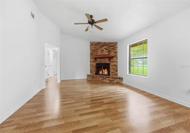 Photo 4 of Single family home for sale at 4803 W State Rd 238, Lake Butler, FL 32054 | MLS# GC539341 | Listing updated on 2026-10-08