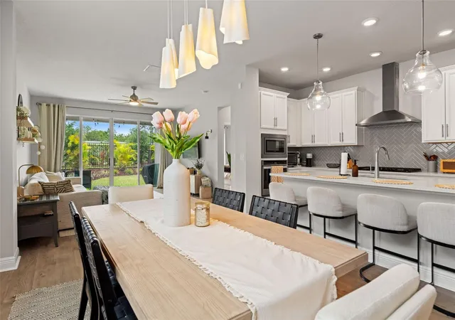 Photo 3 of Single family home for sale at 5607 Del Coronado, Apollo Beach, FL 33572 | MLS# TB8496410 | Listing updated on 2026-10-10