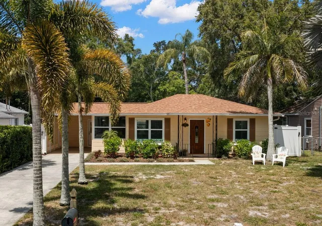 Photo 1 of Single family home for sale at 1658 Douglas Ave, Dunedin, FL 34698 | MLS# TB8496991 | Listing updated on 2026-09-24