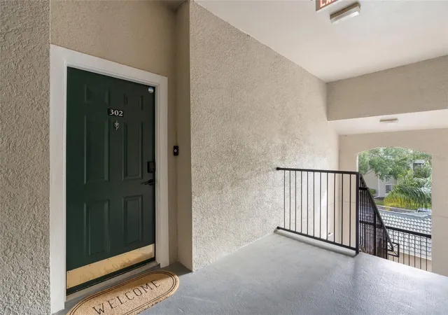 Photo 2 of Condo for sale at 5160 Northridge Rd #302, Sarasota, FL 34238 | MLS# A4690121 | Listing updated on 2026-09-16