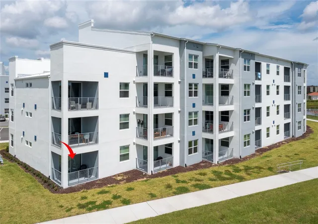 Photo 3 of Condo for sale at 3161 Paradox Cir # 108, Kissimmee, FL 34746 | MLS# S5148146 | Listing updated on 2026-09-16