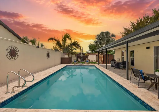 Photo 1 of Single family home for sale at 13522 Avista Dr, Tampa, FL 33624 | MLS# TB8499389 | Listing updated on 2026-09-17