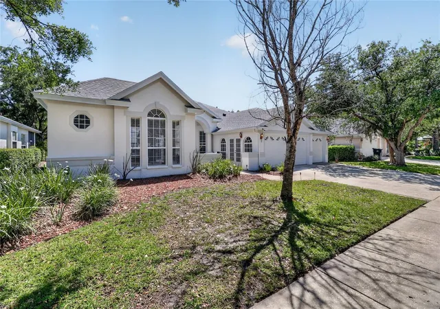 Photo 3 of Single family home for sale at 10206 Shadow Branch Dr, Tampa, FL 33647 | MLS# TB8499414 | Listing updated on 2026-09-17