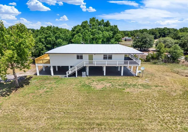 Photo 1 of Sale Pending at 464 Logue Rd, Myakka City, FL 34251 | MLS# A4690776 | Listing updated on 2026-10-03