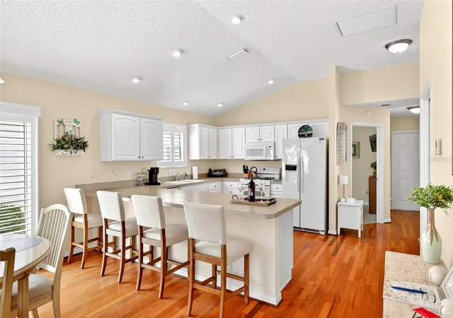 Photo 3 of House for sale at 600 Audrey Ln, The Villages, FL 32162 | MLS# OM723270 | Listing updated on 2026-10-06