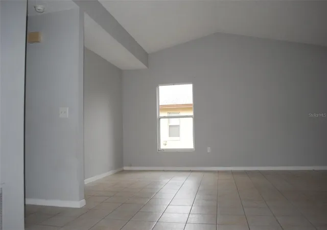 Photo 3 of Single family home for sale at 2887 N Bermuda Ave, Apopka, FL 32703 | MLS# O6401469 | Listing updated on 2026-09-17