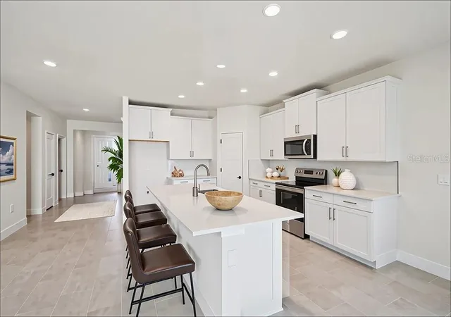 Photo 3 of Single family home for sale at 11844 Memorial Dr, Brooksville, FL 34613 | MLS# OM723361 | Listing updated on 2026-09-09