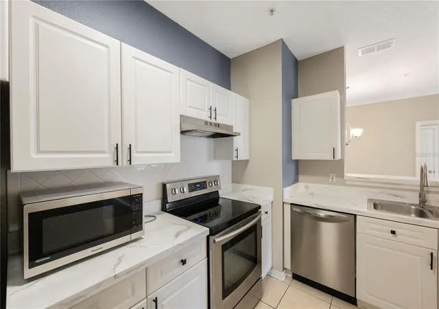 Photo 2 of Condo for sale at 18001 Richmond Pl Dr #1010, Tampa, FL 33647 | MLS# TB8501255 | Listing updated on 2026-09-08