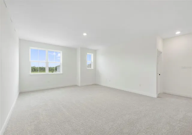 Photo 4 of Sale Pending at 5171 Mockingbird Sound Ct, Sanford, FL 32773 | MLS# O6401897 | Listing updated on 2026-10-02