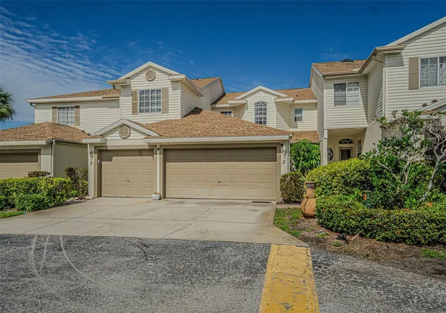 Photo 2 of Townhouse for sale at 6400 46th Avenue N #3, Kenneth City, FL 33709 | MLS# TB8502081 | Listing updated on 2026-09-17