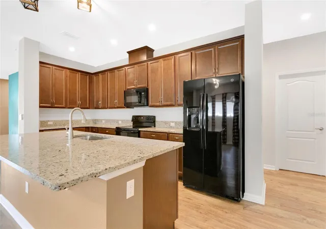 Photo 4 of Single family home for sale at 2920 Marlberry Ln, Clermont, FL 34714 | MLS# O6402918 | Listing updated on 2026-09-17