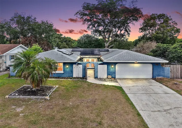 Photo 1 of Single family home for sale at 3217 Lake Anderson Ave, Orlando, FL 32812 | MLS# O6403235 | Listing updated on 2026-09-08
